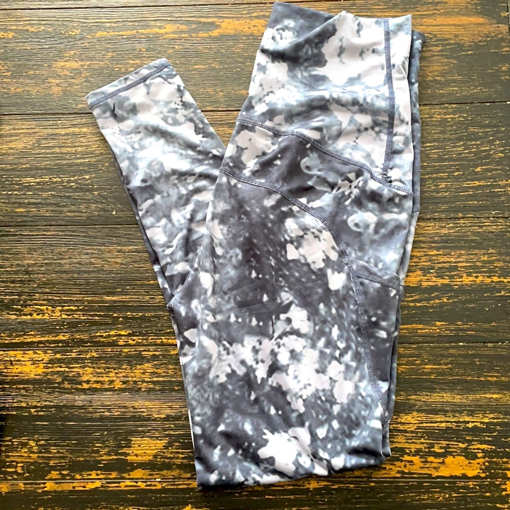 SHEIN •Maternity• Tye Dye Leggings with Phone pocket